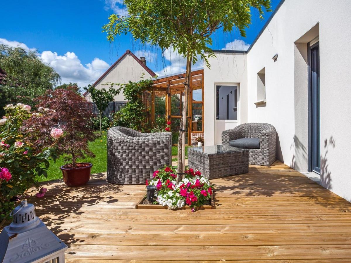Cosy Apartment In Eperlecques With Fireplace Ruang foto